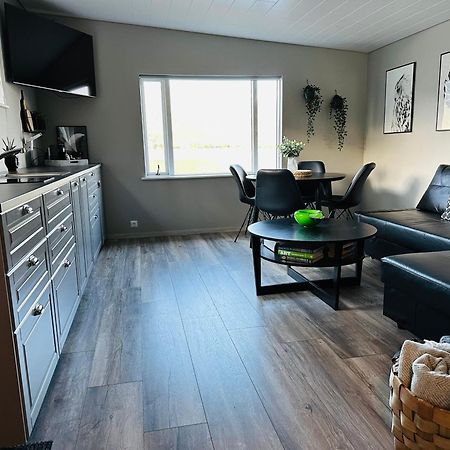 Cosy Lakeview Cabin 45 Minutes From Reykjavik Mosfellsbaer Exterior photo